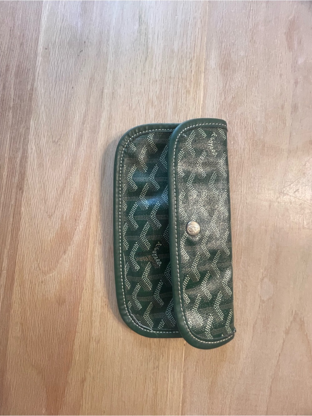 Green wallet